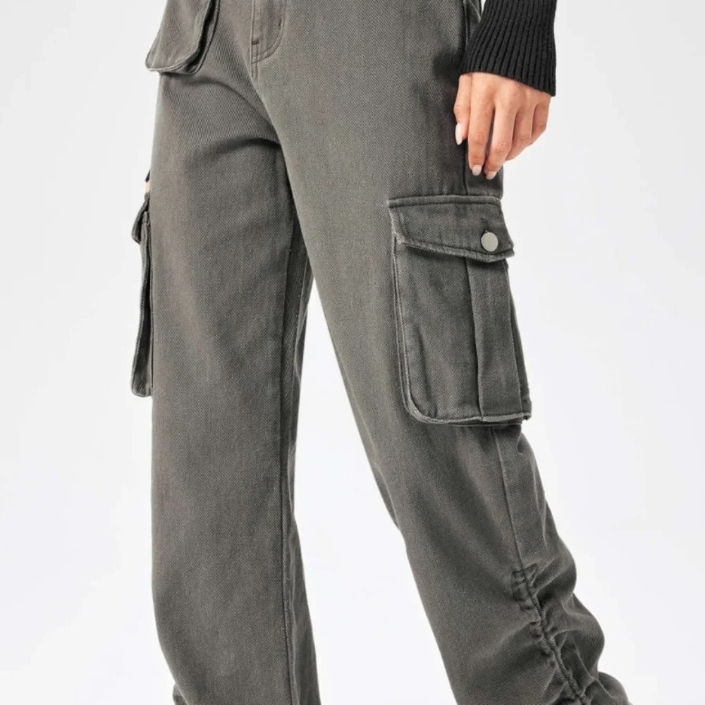 Cider Sz M NWT - Gray Cargo Pants with Sturdy Material and Straight Fit - Picture 12 of 13